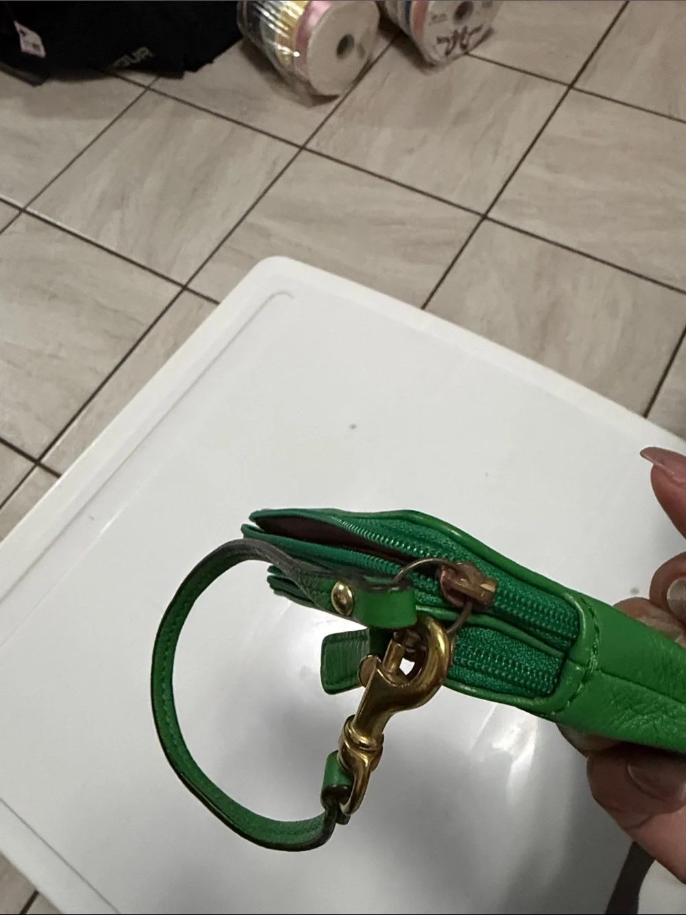 Coach Bright Green Leather Coin Pouch with Gold Logo vintage